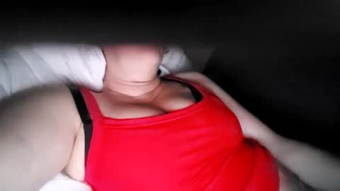 Snapshot of curvymomy69 chatting on 2, 10, 2025 Milfmomma online show from 2, 10, 2025