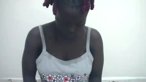 curvynubian online show from 19, 4, 2026