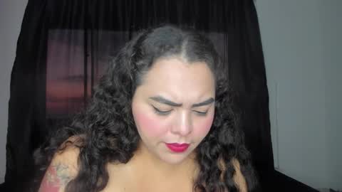 Snapshot of curvypornxxx chatting on 6, 12, 2024 curvypornxxx online show from 6, 12, 2024