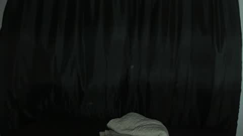 Snapshot of curvypornxxx chatting on 14, 1, 2025 curvypornxxx online show from 14, 1, 2025