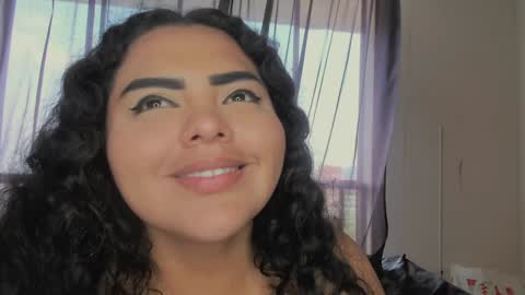 Snapshot of curvypornxxx chatting on 21, 1, 2025 curvypornxxx online show from 21, 1, 2025