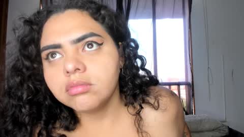 Snapshot of curvypornxxx chatting on 6, 2, 2025 curvypornxxx online show from 6, 2, 2025