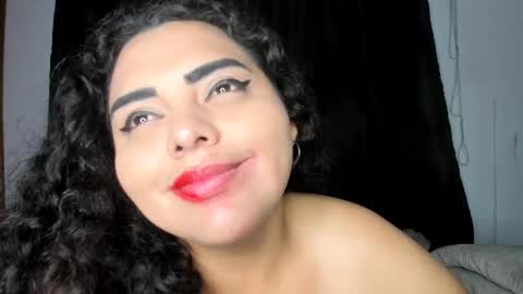 Snapshot of curvypornxxx chatting on 3, 3, 2025 curvypornxxx online show from 3, 3, 2025