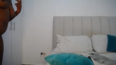 Liya online show from 5, 1, 2026