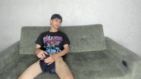 Snapshot of cute_boys18 chatting on 20, 5, 2026 ARTURO-18 MATIAS-18 NIKOLAY-19 HADES-18 GABO-19 online show from 20, 5, 2026
