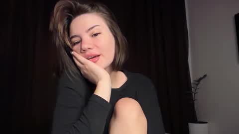 cute_bubbles online show from 20, 10, 2025