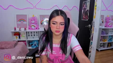 Snapshot of cute_dani__ chatting on 31, 1, 2025 Dani online show from 31, 1, 2025