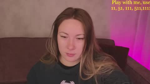 Snapshot of cute_darina chatting on 9, 10, 2025 Everyday stream in the same time online show from 9, 10, 2025