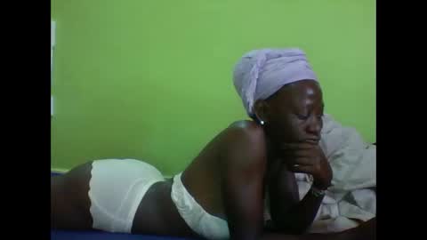 Snapshot of cute_doria chatting on 2, 6, 2026 cute_doria online show from 2, 6, 2026