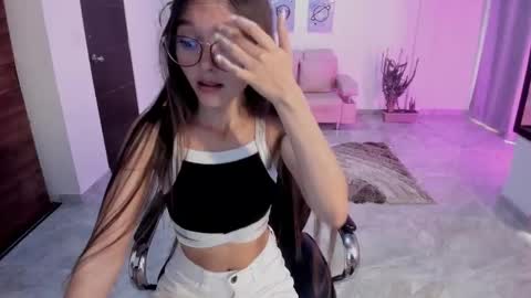 Bella Fox online show from 7, 3, 2026