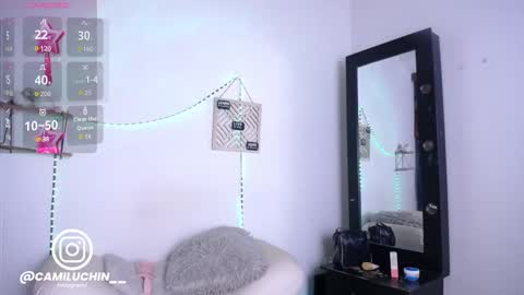 Snapshot of cute_horny12 chatting on 20, 9, 2025 Cute horny1 online show from 20, 9, 2025