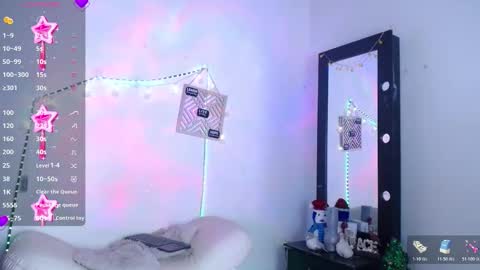 Snapshot of cute_horny12 chatting on 21, 11, 2025 Cute horny1 online show from 21, 11, 2025