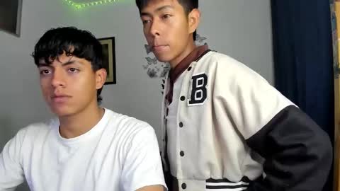 Snapshot of cute_horny_friends chatting on 19, 5, 2026 AnderSamu online show from 19, 5, 2026