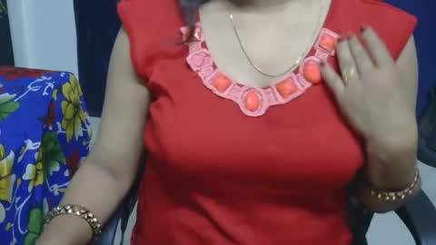 Snapshot of cute_kashmira99 chatting on 3, 11, 2025 kashmira online show from 3, 11, 2025