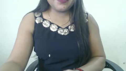Snapshot of cute_kavya chatting on 1, 10, 2025 cute_kavya online show from 1, 10, 2025