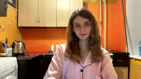 cute_kitte online show from 26, 12, 2024