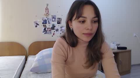 labubu D online show from 15, 12, 2025