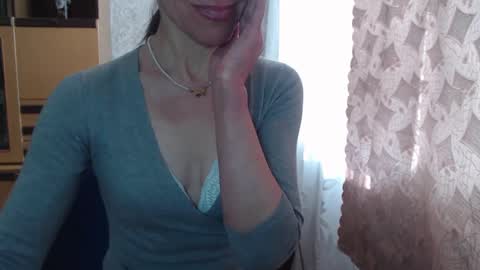 cute_lion_ online show from 1, 3, 2025