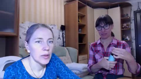 cute_lion_ online show from 12, 4, 2026