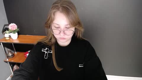 Veronica online show from 25, 2, 2025