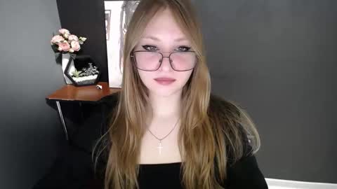 Veronica online show from 5, 3, 2026
