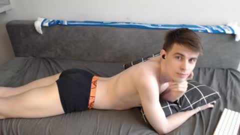 Snapshot of cute_oliver chatting on 4, 6, 2026 Oliver online show from 4, 6, 2026