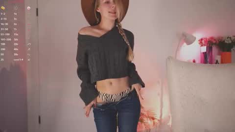 Snapshot of cute_pie_an chatting on 13, 9, 2025 AN online show from 13, 9, 2025