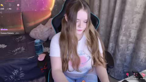 Snapshot of cute_pleasure chatting on 10, 3, 2025 Aleksandra online show from 10, 3, 2025