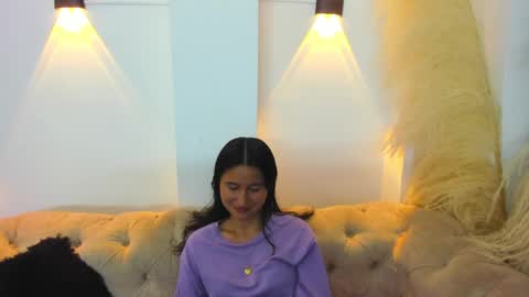 Snapshot of cute_rouss chatting on 11, 12, 2024 ROUSS online show from 11, 12, 2024