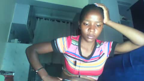 Snapshot of cute_sexy3 chatting on 13, 4, 2026 SHARON online show from 13, 4, 2026