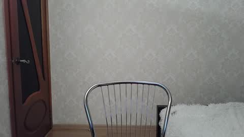 Snapshot of cute_strawberry_ chatting on 6, 12, 2024 cute_strawberry_ online show from 6, 12, 2024