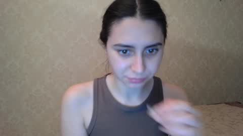 Snapshot of cute_strawberry_ chatting on 21, 12, 2024 cute_strawberry_ online show from 21, 12, 2024