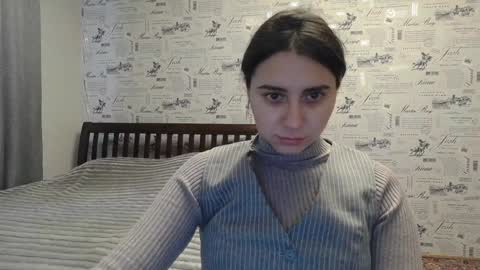 Snapshot of cute_strawberry_ chatting on 1, 1, 2025 cute_strawberry_ online show from 1, 1, 2025