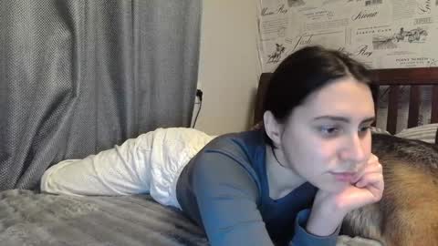 Snapshot of cute_strawberry_ chatting on 1, 1, 2025 cute_strawberry_ online show from 1, 1, 2025