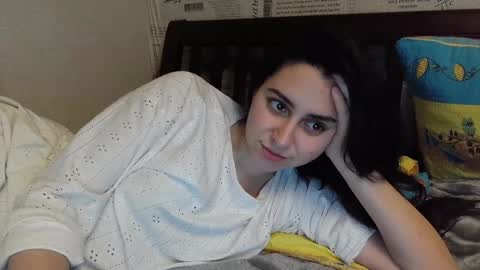 Snapshot of cute_strawberry_ chatting on 8, 1, 2025 cute_strawberry_ online show from 8, 1, 2025