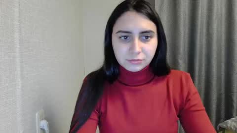 Snapshot of cute_strawberry_ chatting on 25, 1, 2025 cute_strawberry_ online show from 25, 1, 2025