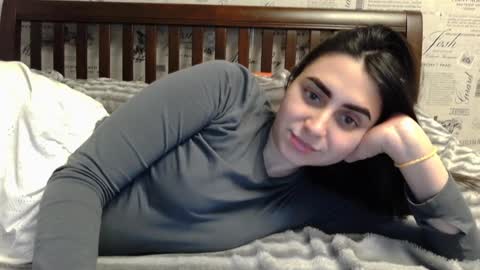 Snapshot of cute_strawberry_ chatting on 27, 1, 2025 cute_strawberry_ online show from 27, 1, 2025