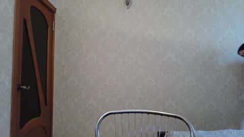 Snapshot of cute_strawberry_ chatting on 5, 2, 2025 cute_strawberry_ online show from 5, 2, 2025