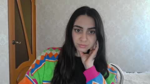 Snapshot of cute_strawberry_ chatting on 20, 2, 2025 cute_strawberry_ online show from 20, 2, 2025