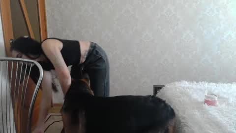 Snapshot of cute_strawberry_ chatting on 21, 2, 2025 cute_strawberry_ online show from 21, 2, 2025