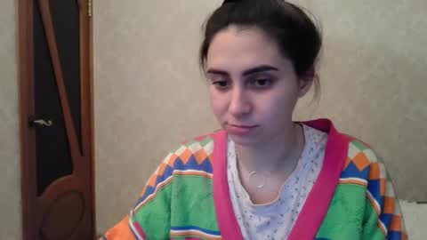 Snapshot of cute_strawberry_ chatting on 24, 2, 2025 cute_strawberry_ online show from 24, 2, 2025