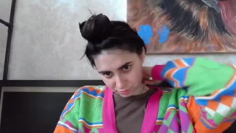 Snapshot of cute_strawberry_ chatting on 1, 3, 2025 cute_strawberry_ online show from 1, 3, 2025