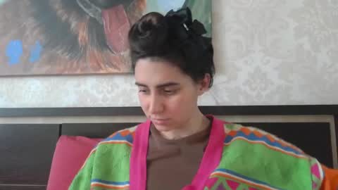 Snapshot of cute_strawberry_ chatting on 8, 3, 2025 cute_strawberry_ online show from 8, 3, 2025