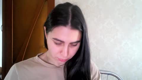 Snapshot of cute_strawberry_ chatting on 9, 9, 2025 cute_strawberry_ online show from 9, 9, 2025