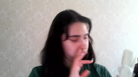 Snapshot of cute_strawberry_ chatting on 1, 10, 2025 cute_strawberry_ online show from 1, 10, 2025
