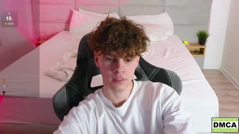 Thomas -  online show from 5, 2, 2025