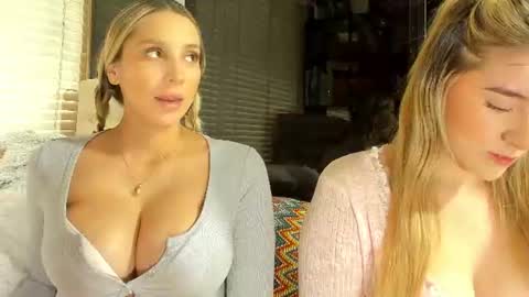 WANNA SEE MORE OF TWINS              online show from 2, 7, 2026