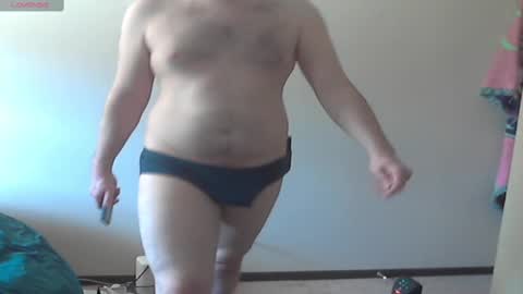 Snapshot of cuteboyexplosion chatting on 1, 3, 2025 Leroy online show from 1, 3, 2025