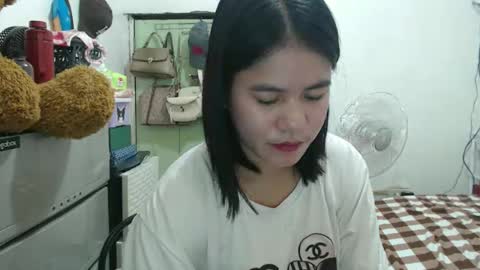 Snapshot of cutecindy2000 chatting on 19, 1, 2026 cutecindy2000 online show from 19, 1, 2026