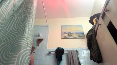 Snapshot of cutecuban18 chatting on 3, 10, 2025 loveolots online show from 3, 10, 2025